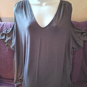 Terra&Sky col shoulder top